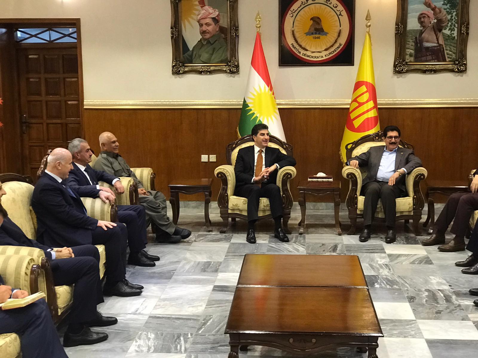 Bi wêne.. şanda serokatîya Herêmê seredana Mekteba Sîyasîya PDKyê kir